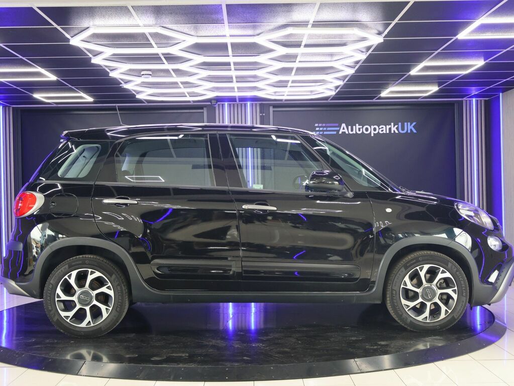 Fiat 500L 2020 1.4 City Cross Mpv Euro 6 Black #2
