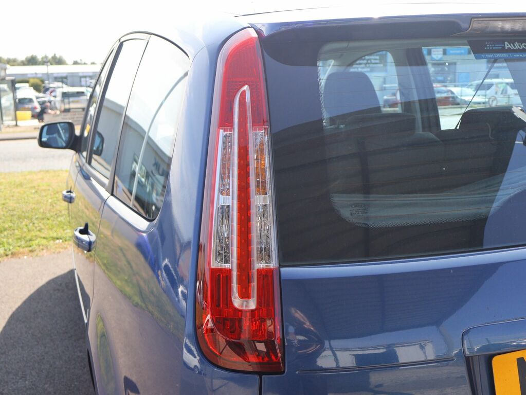 Ford C-Max Mpv Zetec 1.6 Turbo 200909 Red #8
