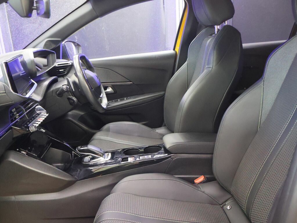 Peugeot 208 208 Active Puretech Ss Yellow #18