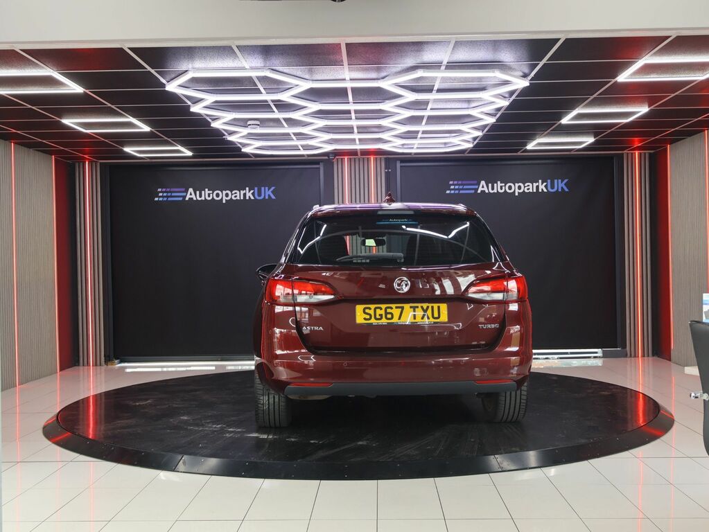 Vauxhall Astra 2017 1.4I Turbo Elite Nav Sports Tourer Red #4