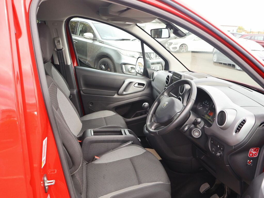 Peugeot Partner Tepee 1.6 Bluehdi 100 Active Etg Blue #14