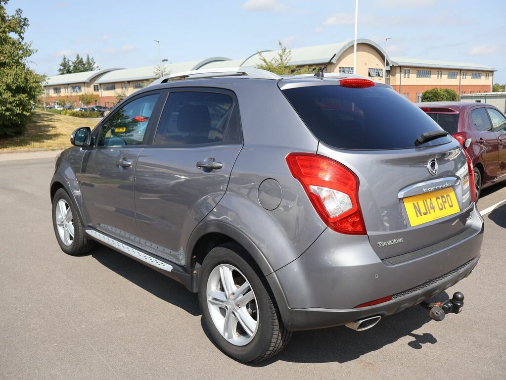SsangYong Korando 2.0 149 Se Black #8