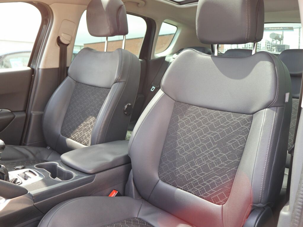 Peugeot 3008 Active Blue Hdi Grey #15