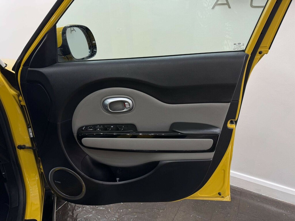 Kia Soul 1.6 Crdi Connect Suv Euro 6 134 Silver #20