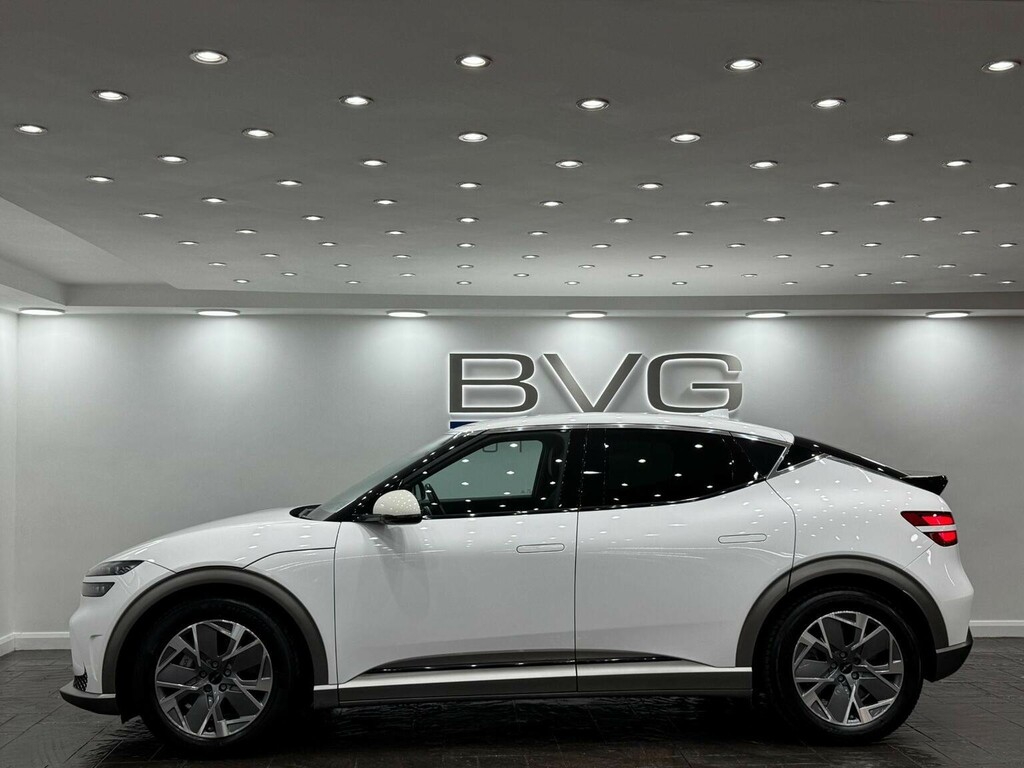 Genesis GV60 Suv 77.4Kwh Premium 202323 White #5