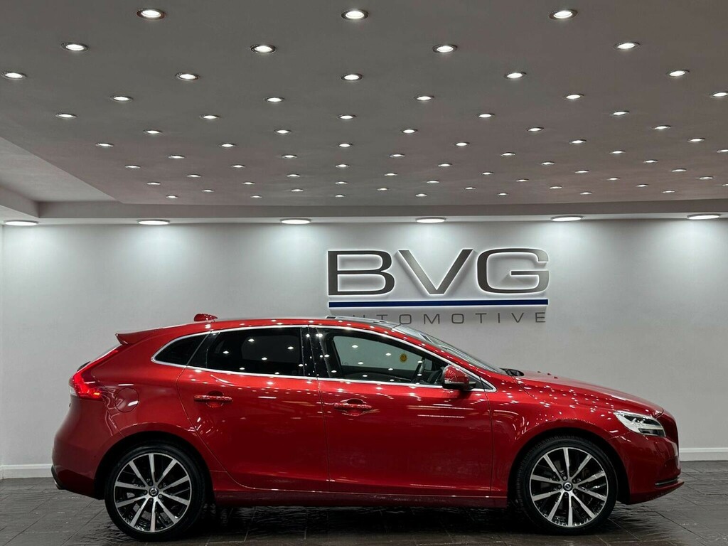 Volvo V40 Hatchback 2.0 D3 Inscription Euro 6 Ss Red #4
