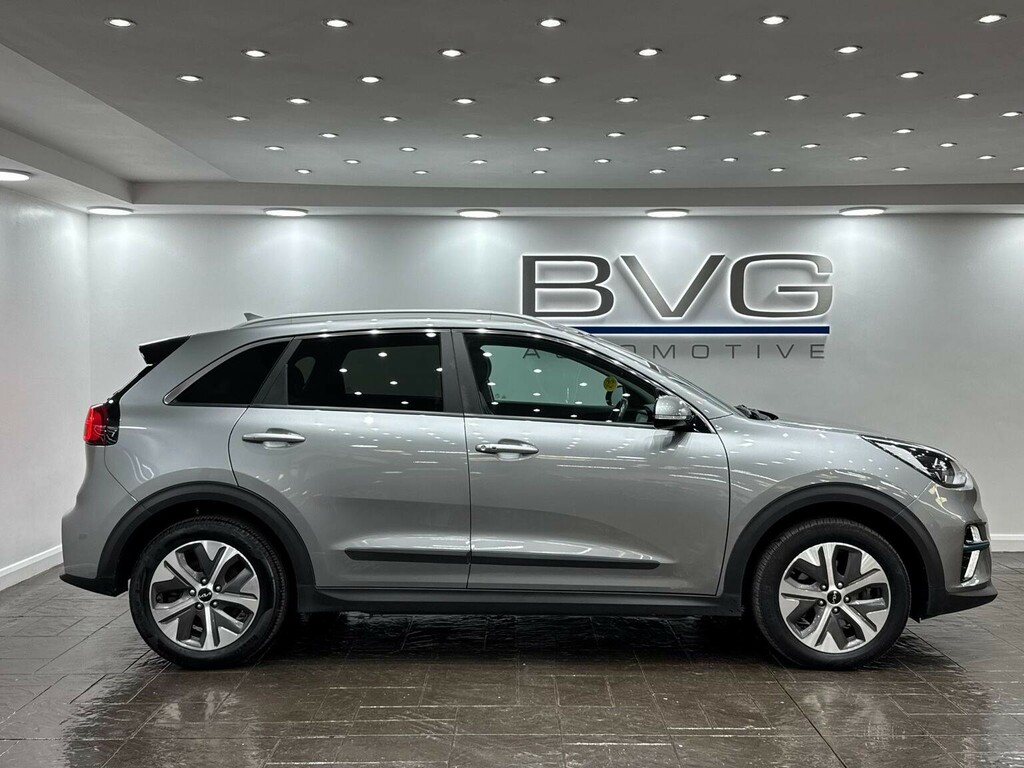 Kia e-Niro Suv 64Kwh 2 202171 EY71XLO Grey #4