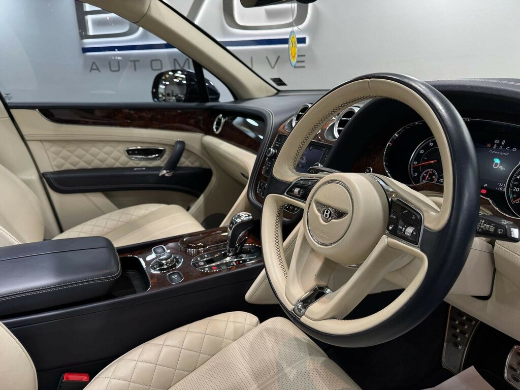 Bentley Bentayga Petrol #9