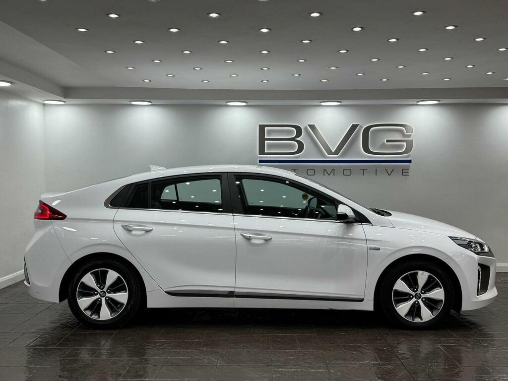 Hyundai Ioniq 1.6 H-gdi 8.9Kwh Premium Se Dct Euro 6 Ss White #4