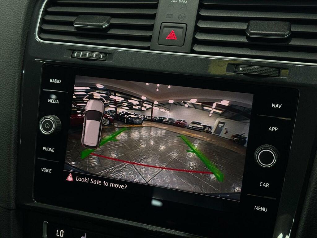 Volkswagen e-Golf E-golf 135 Bhp 8In Sat Nav, Apple Carplay And White #30