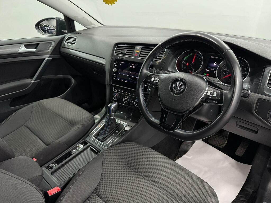 Volkswagen e-Golf E-golf 135 Bhp 8In Sat Nav, Apple Carplay And White #17