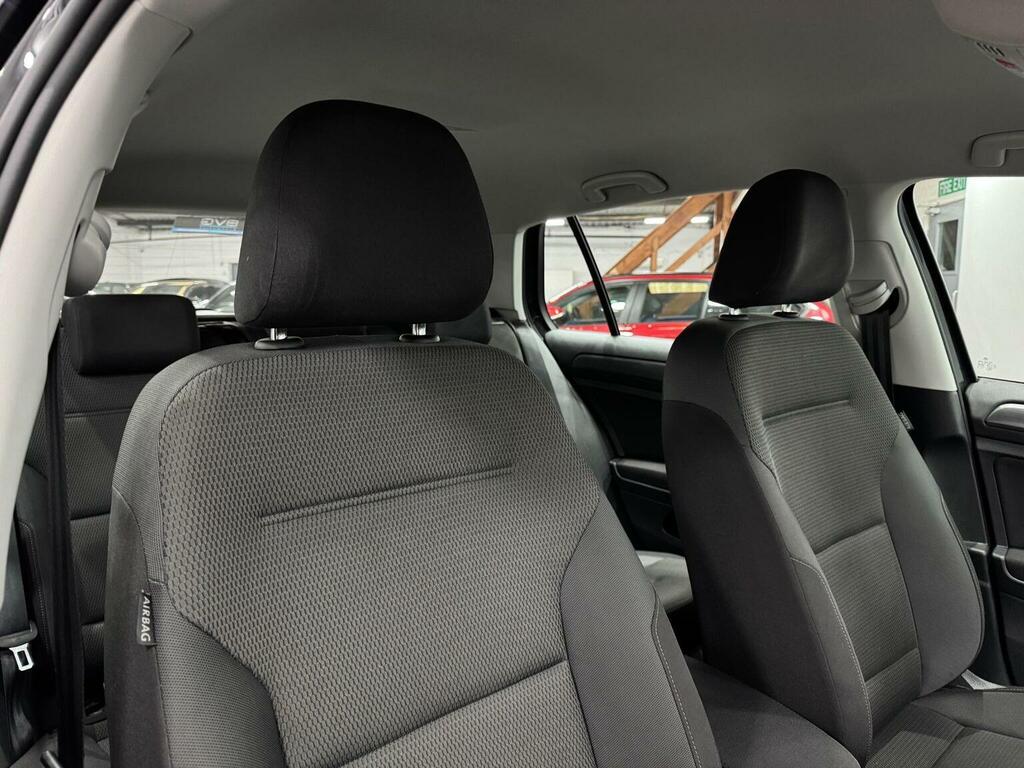 Volkswagen e-Golf E-golf 135 Bhp 8In Sat Nav, Apple Carplay And White #19