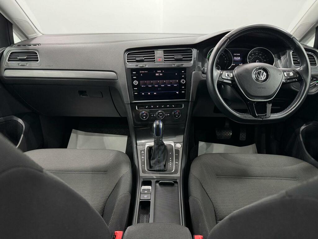 Volkswagen e-Golf E-golf 135 Bhp 8In Sat Nav, Apple Carplay And White #35