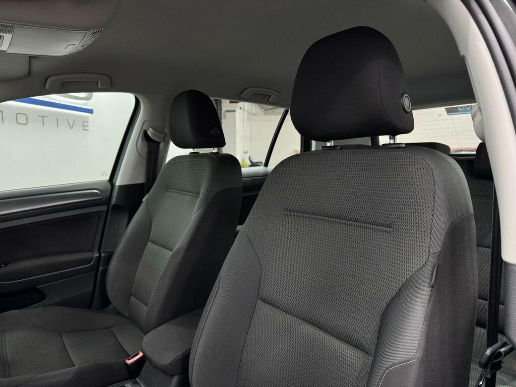 Volkswagen e-Golf E-golf 135 Bhp 8In Sat Nav, Apple Carplay And White #42