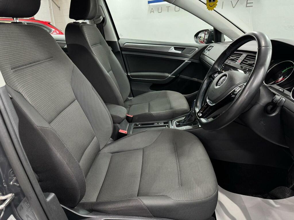 Volkswagen e-Golf E-golf 135 Bhp 8In Sat Nav, Apple Carplay And White #18