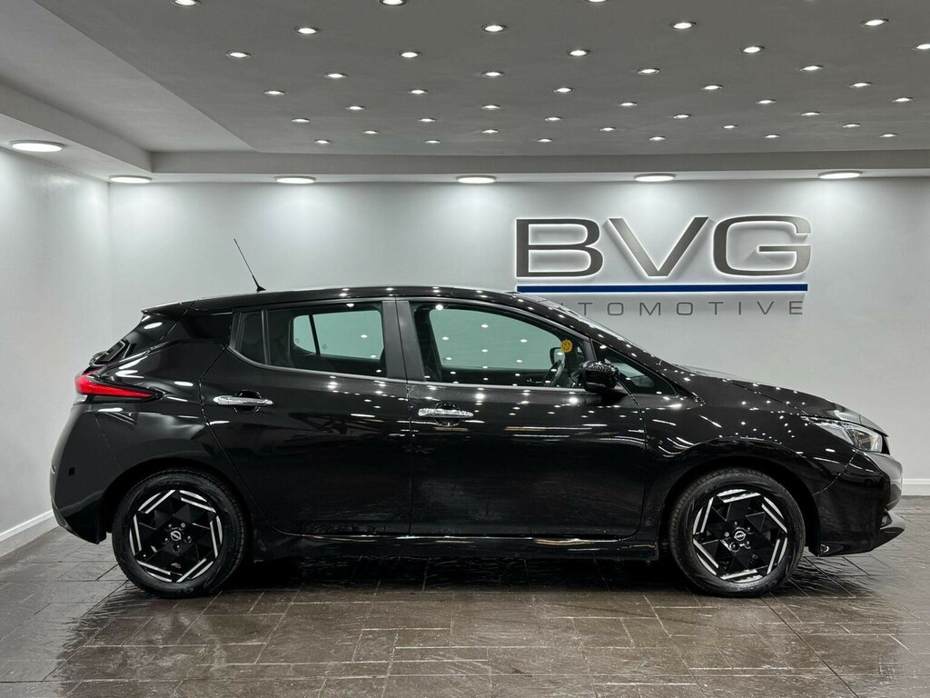 Nissan Leaf Hatchback 39Kwh Acenta 202272 Black #4