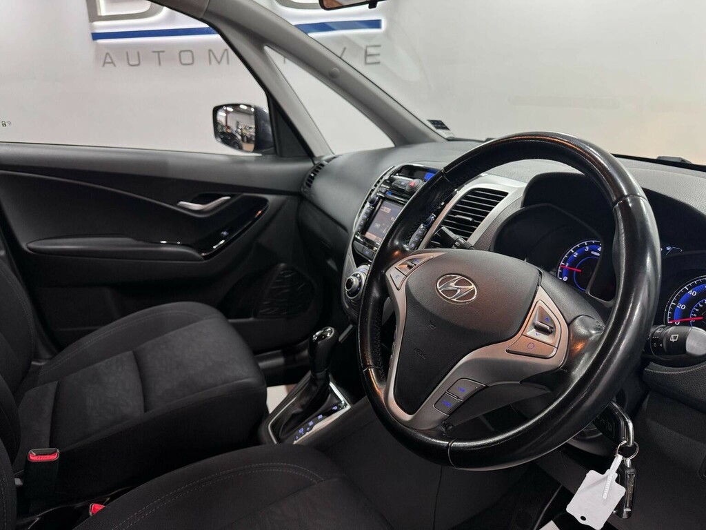 Hyundai Ix20 Ix20 Se Nav Mpi Silver #20