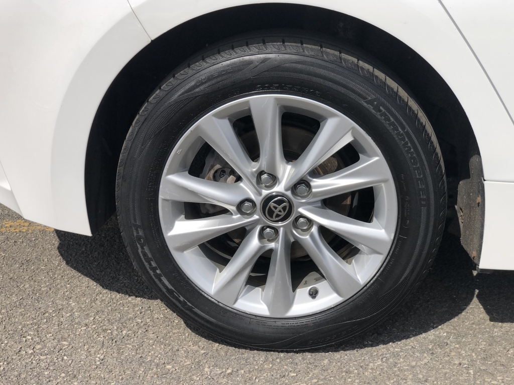 Toyota Corolla 1.8 Icon YP23FJD White #4