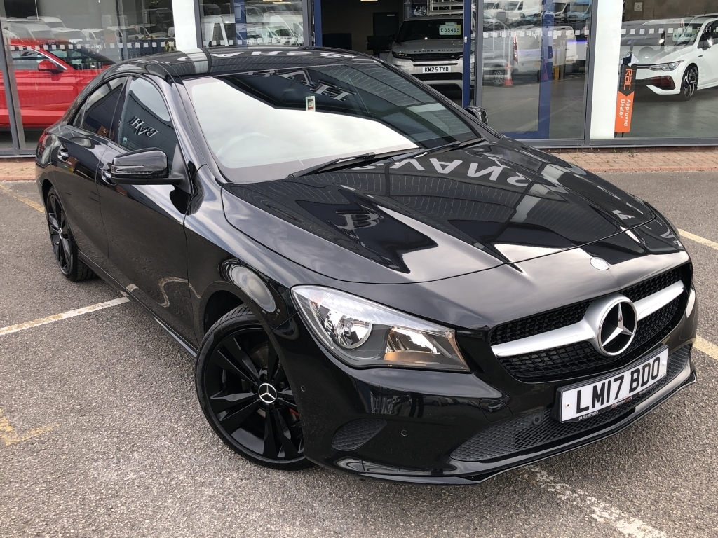 Mercedes-Benz CLA Class 2.1 Cla 200 D Sport Black #4