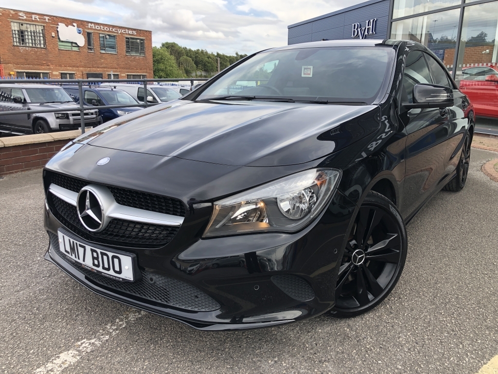 Mercedes-Benz CLA Class Cla 200 D Amg Line Black #22