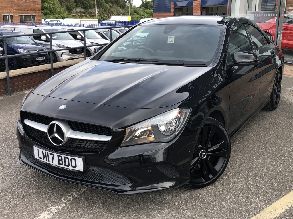 Mercedes-Benz CLA Class Cla 200 D Amg Line Black #21