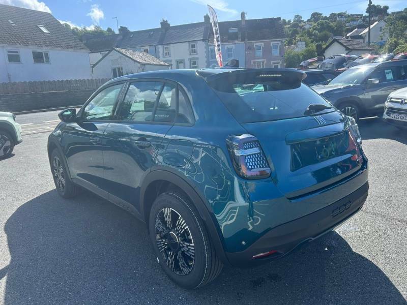 Fiat 600 1.2 136 Hybrid 48V Icon - 2026 26 Green #5