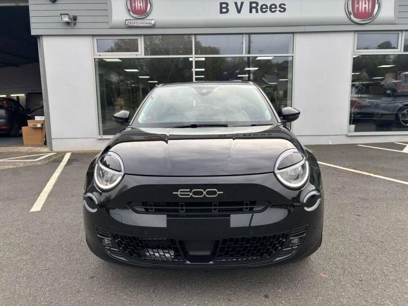 Fiat 600 1.2 136 Hybrid 48V Icon - 2026 26 Black #2