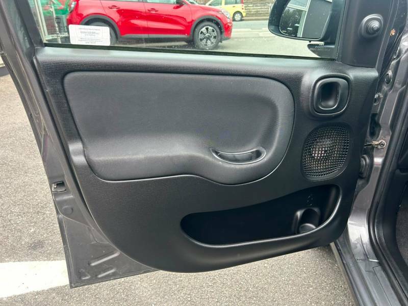 Fiat Panda Waze Edition White #16