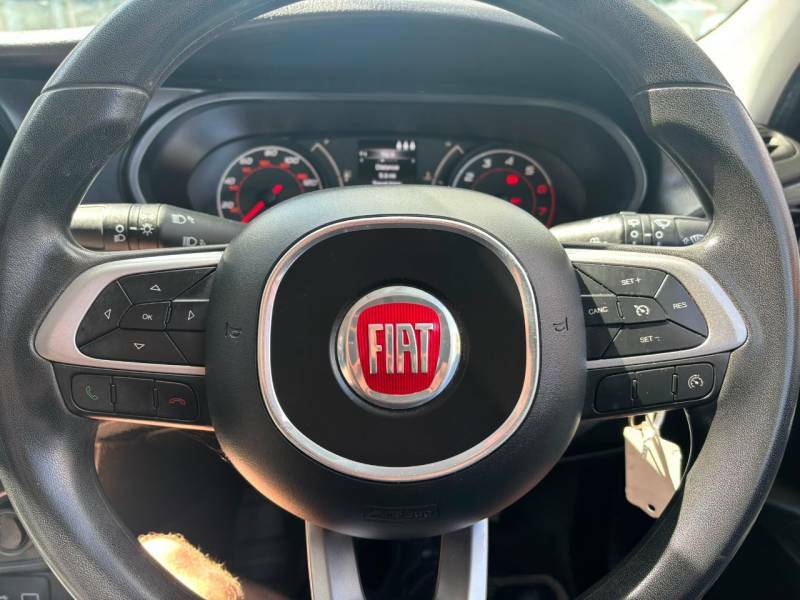 Fiat Tipo 1.4 T-jet 120 Easy Plus Grey #11