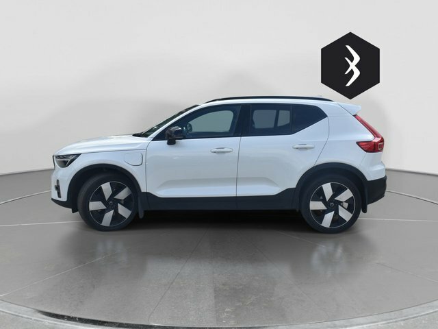 Volvo XC40 1.5H T5 Recharge 10.7Kwh Ultimate Dark Suv Pet White #3