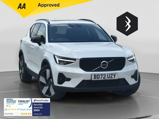 Volvo XC40 1.5H T5 Recharge 10.7Kwh Ultimate Dark Suv Pet White