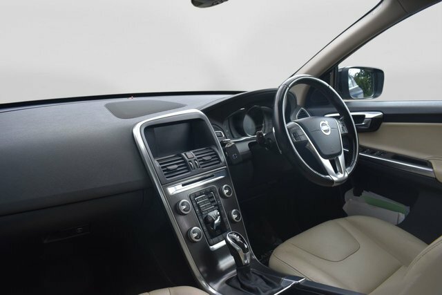 Volvo XC60 2.0L D4 Se Lux Nav 178 Bhp White #13