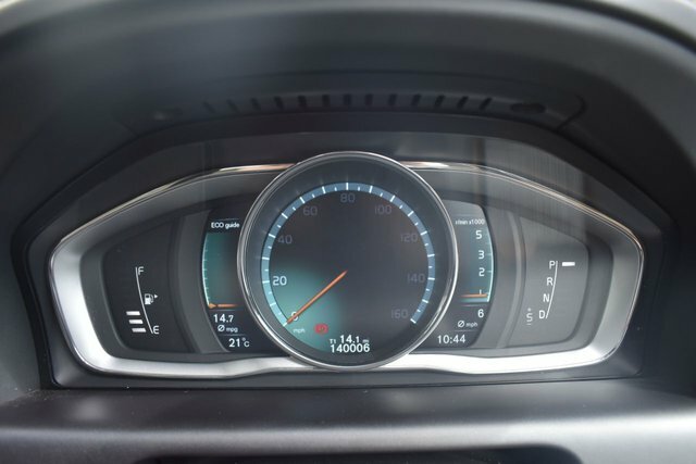 Volvo XC60 2.0L D4 Se Lux Nav 178 Bhp White #21