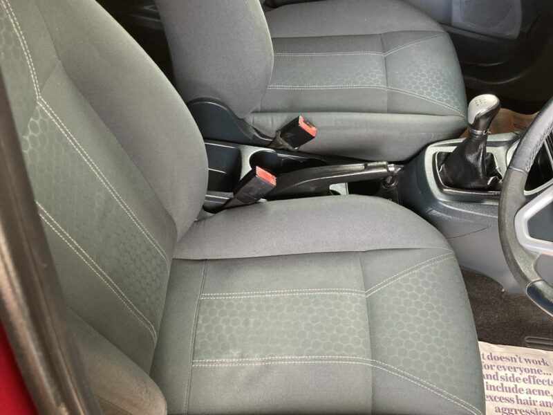 Ford Fiesta 1.25 Zetec Hatchback 133 Gkm, Silver #4