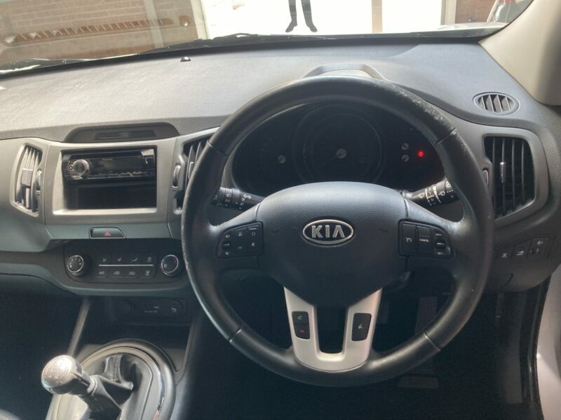 Kia Sportage Suv EF62TKO Silver #5