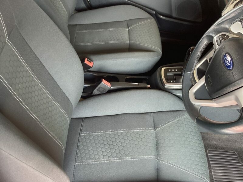 Ford Fiesta 1.25 Edge Red #4