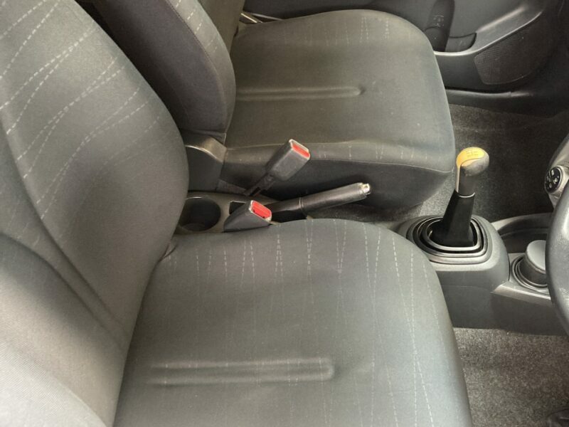 Toyota Yaris 1.3 T3 Multimode Silver #4