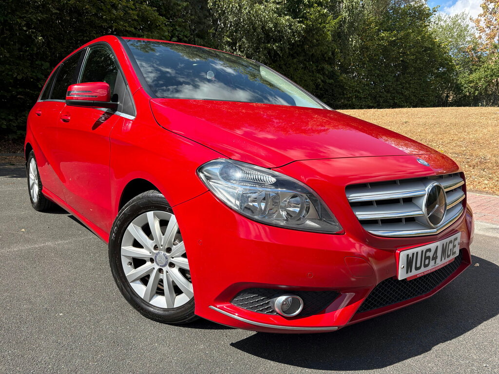 Mercedes-Benz B Class 1.5 B180 Cdi Eco Se Mpv Euro 5 Red