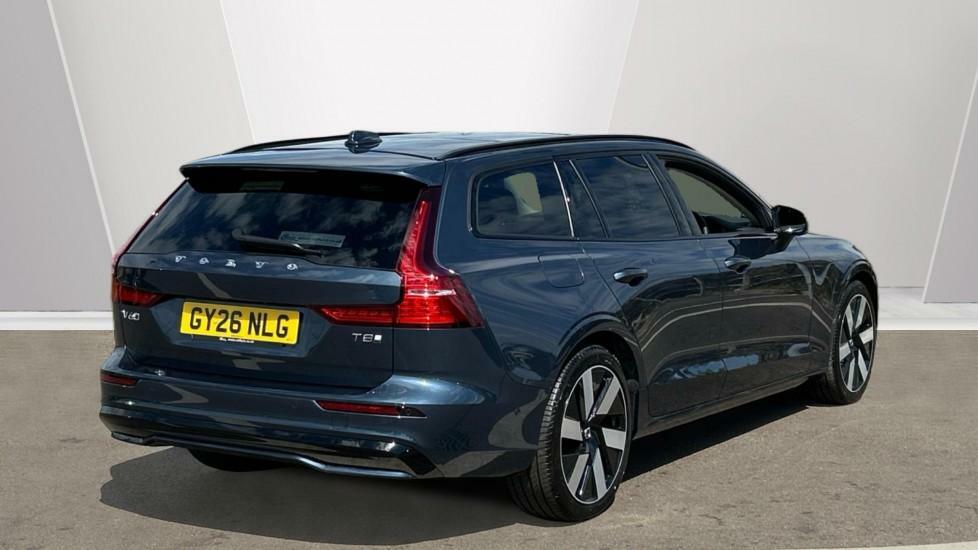 Volvo V60 Ultra T8 Awd Plug-in Hybrid Dark Blue #2