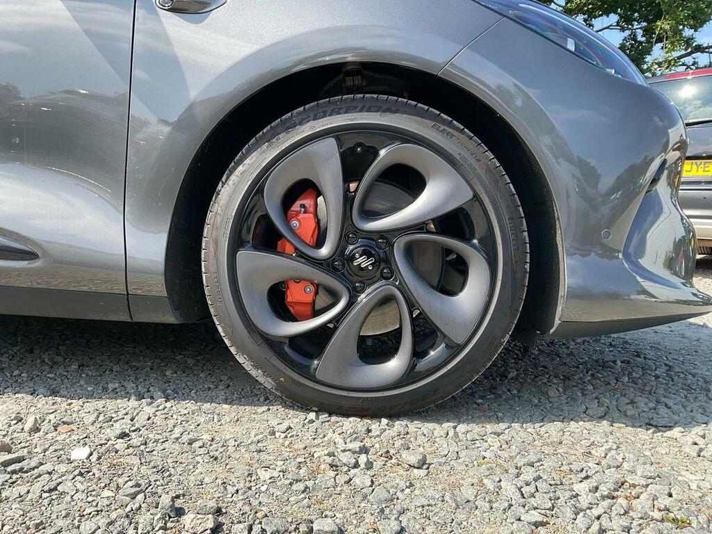 MG IM6 100Kwh Launch Edition 4Wd Silver #5