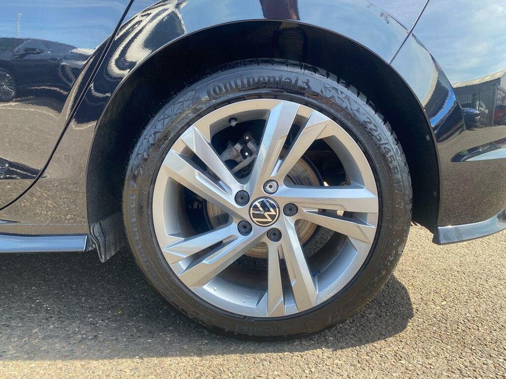 Volkswagen Golf 1.5 Tsi R-line Black #6