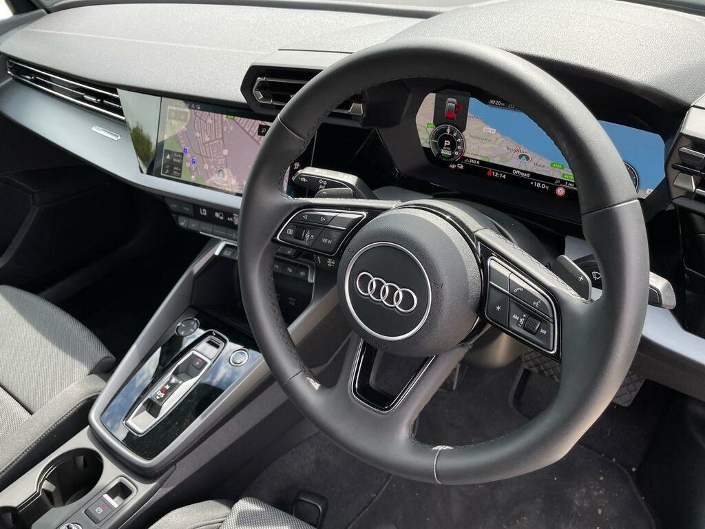 Audi A3 Sport 40 Tfsi E 204 Ps S Tronic RJ25XHA Black #6