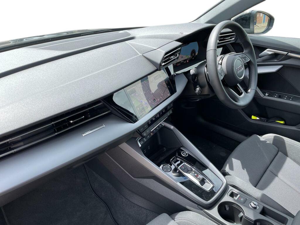 Audi A3 Sport 40 Tfsi E 204 Ps S Tronic RJ25XHA Black #2