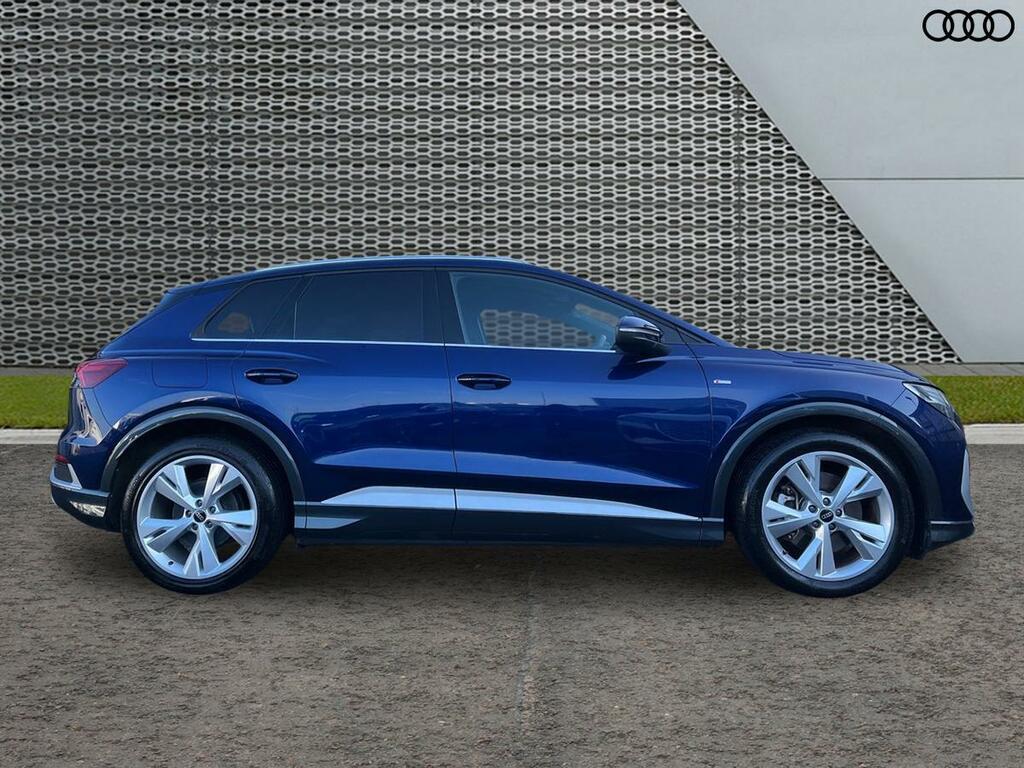 Audi Q4 E Tron 45 S Line 82Kwh Blue #5