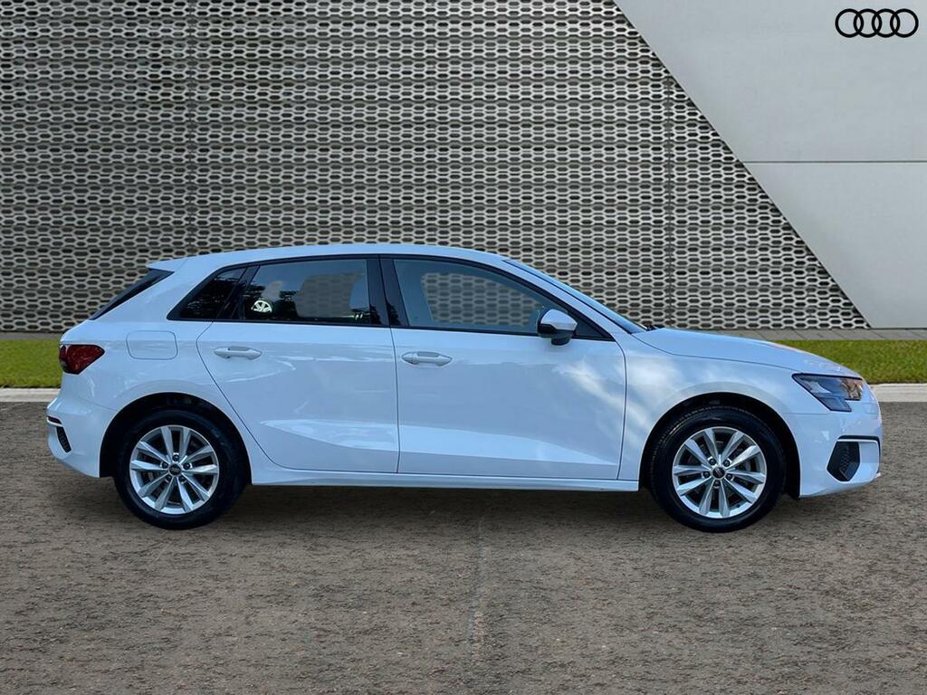 Audi A3 Technik 30 Tfsi 110 Ps 6-Speed YM23ZNZ White #4