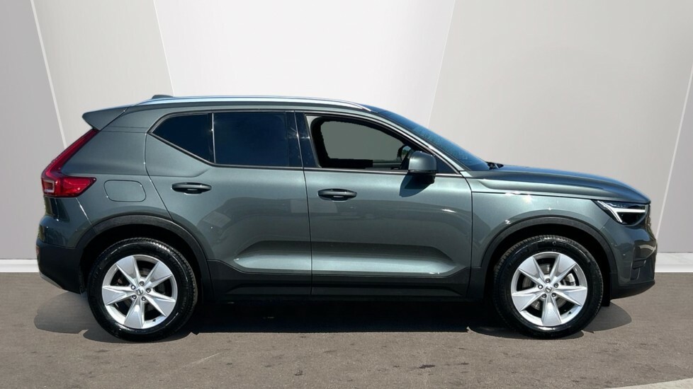 Volvo XC40 B3 Mild Hybrid Rear Camera Heated Seats Adaptive RJ25LVN #3