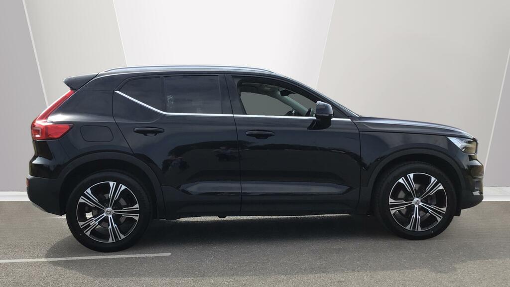 Volvo XC40 B4 Inscription Pro Blond Leather Pilot Assis Black #4
