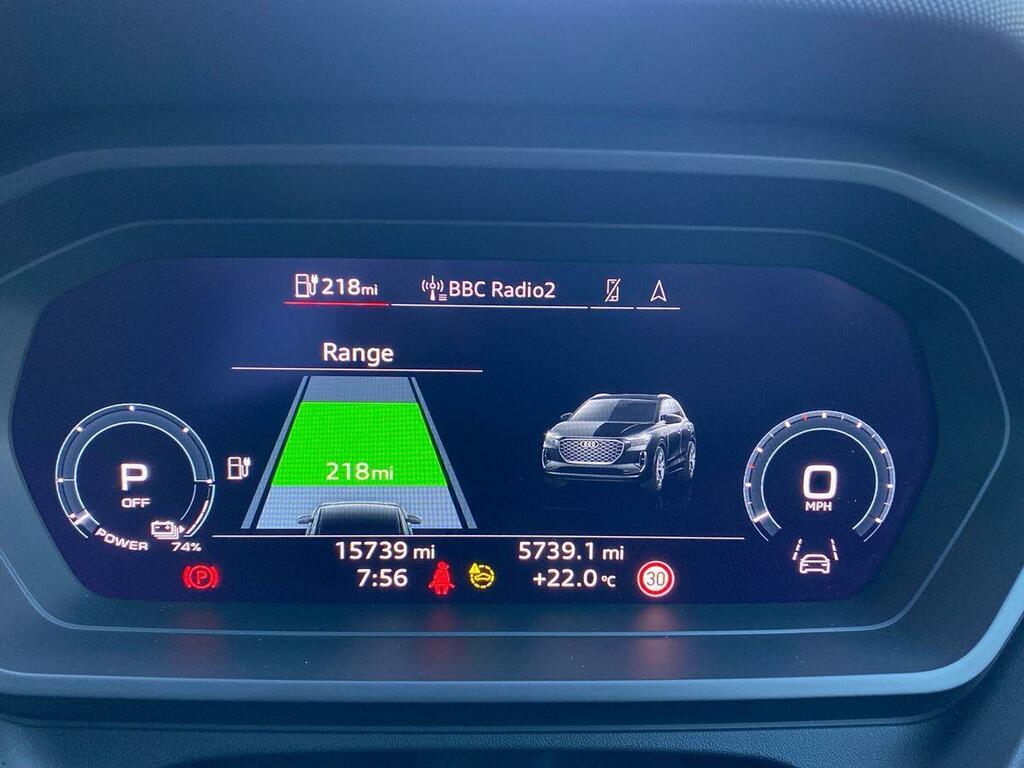 Audi Q4 E Tron Q4 S Line 40 E-tron 15000 Kw FT72EWM Black #2