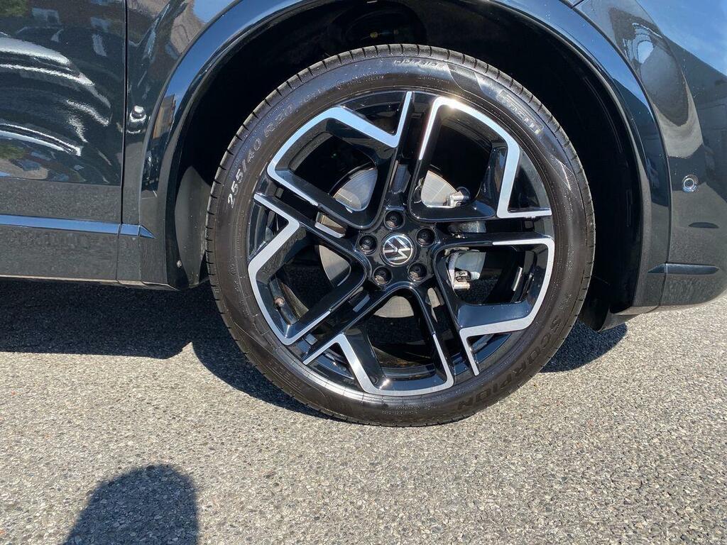 Volkswagen Tiguan 1.5 Etsi 150 R-line Dsg GY75PDU Black #6