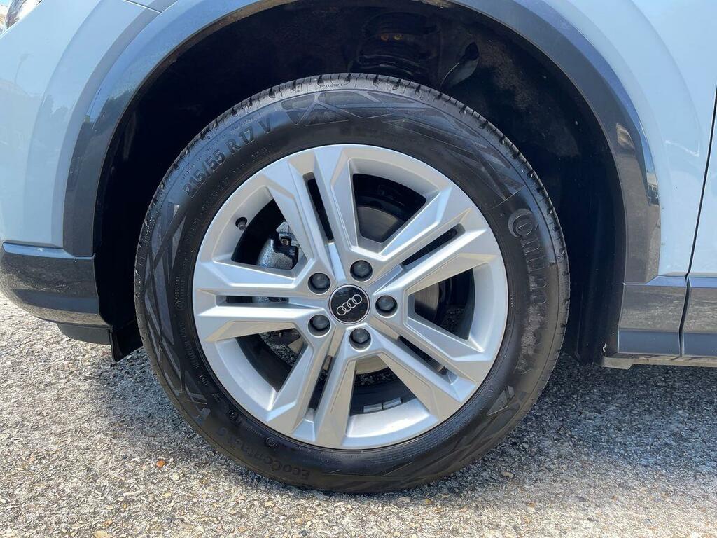 Audi Q2 Sport 30 Tfsi 116 Ps 6-Speed Grey #6